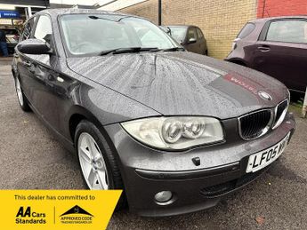 BMW 120 2.0 120d SE Steptronic Euro 4 5dr