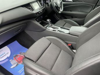 Vauxhall Insignia 1.5i Turbo GPF SRi VX Line Nav Grand Sport 5dr Petrol Automatic 