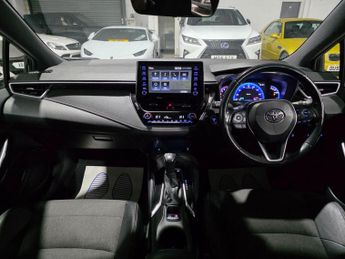 Toyota Corolla 1.8 VVT-h Design CVT Euro 6 (s/s) 5dr