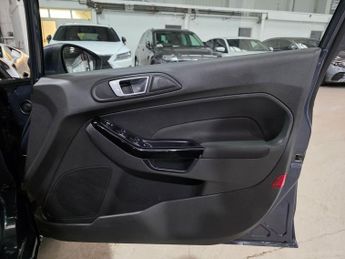 Ford Fiesta 1.0T EcoBoost Titanium X Powershift Euro 5 5dr