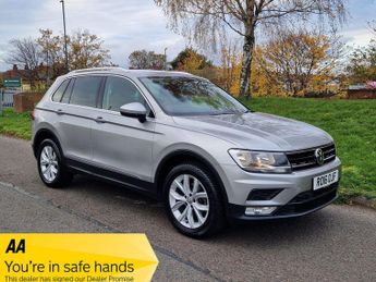 Volkswagen Tiguan 2.0 TDI BlueMotion Tech SE Navigation DSG 4Motion Euro 6 (s/s) 5