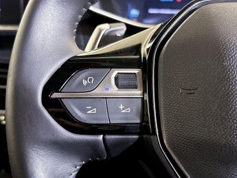 Peugeot 208 1.2 PureTech Allure Premium + EAT Euro 6 (s/s) 5dr