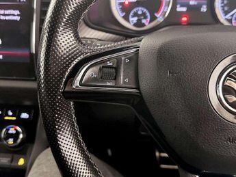 Skoda Kodiaq 2.0 TDI SportLine DSG 4WD Euro 6 (s/s) 5dr (7 Seat)