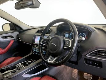 Jaguar F-PACE 2.0 D180 R-Sport Auto AWD Euro 6 (s/s) 5dr
