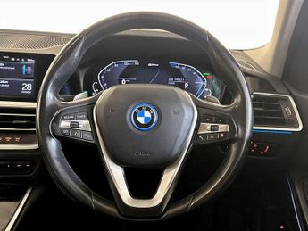 BMW 3 Series 2.0 330e 12kWh SE Pro Auto Euro 6 (s/s) 4dr