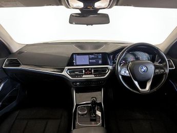 BMW 3 Series 2.0 330e 12kWh SE Pro Auto Euro 6 (s/s) 4dr