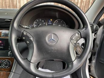 Mercedes-Benz C Class 2.1 C220 CDI Classic SE 5dr
