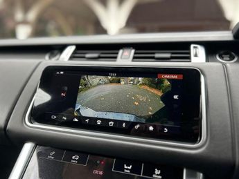 Land Rover Range Rover Sport 3.0 D300 MHEV HSE Dynamic Black Auto 4WD Euro 6 (s/s) 5dr