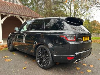 Land Rover Range Rover Sport 3.0 D300 MHEV HSE Dynamic Black Auto 4WD Euro 6 (s/s) 5dr