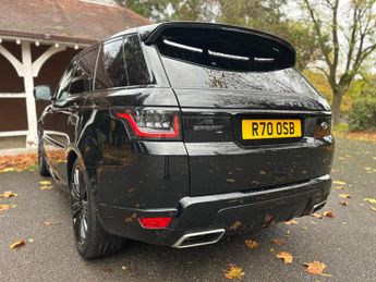 Land Rover Range Rover Sport 3.0 D300 MHEV HSE Dynamic Black Auto 4WD Euro 6 (s/s) 5dr