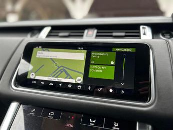 Land Rover Range Rover Sport 3.0 D300 MHEV HSE Dynamic Black Auto 4WD Euro 6 (s/s) 5dr