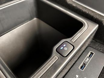 Land Rover Range Rover Sport 3.0 D300 MHEV HSE Dynamic Black Auto 4WD Euro 6 (s/s) 5dr