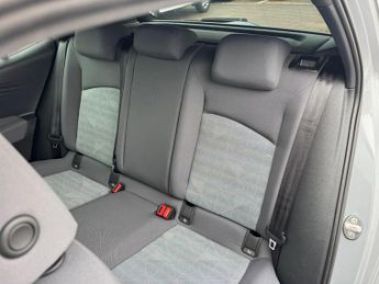 Volkswagen ID.3 Pro Performance 58kWh Life Auto 5dr