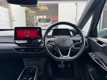 Volkswagen ID.3 Pro Performance 58kWh Life Auto 5dr