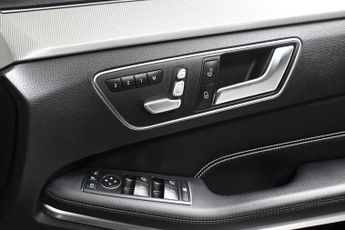 Mercedes-Benz E Class 2.1 E220 BlueTEC AMG Night Edition (Premium Plus) G-Tronic+ Euro