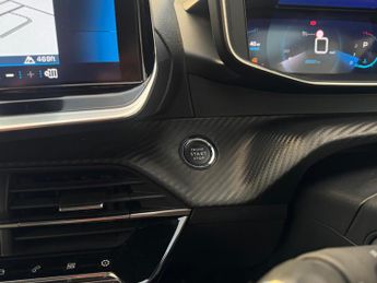 Peugeot 208 1.2 PureTech Allure Premium EAT Euro 6 (s/s) 5dr