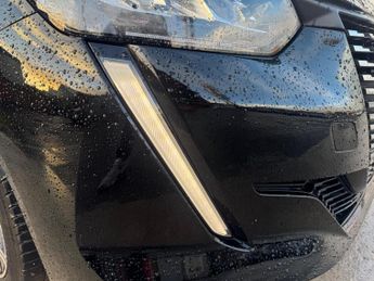 Peugeot 208 1.2 PureTech Allure Premium EAT Euro 6 (s/s) 5dr