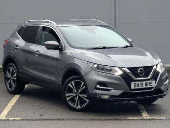Nissan Qashqai 1.3 DIG-T N-Connecta Euro 6 (s/s) 5dr