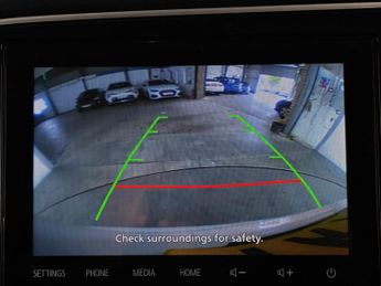 Mitsubishi Outlander 2.4h TwinMotor 13.8kWh Design CVT 4WD Euro 6 (s/s) 5dr