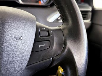 Peugeot 2008 1.2 PureTech Allure Premium Euro 6 (s/s) 5dr