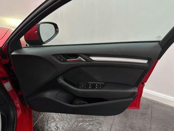 Audi A3 1.6 TDI SE Technik Sportback S Tronic Euro 6 (s/s) 5dr