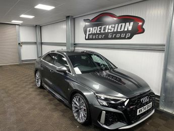 Audi RS3 2.5 TFSI S Tronic quattro Euro 6 (s/s) 4dr