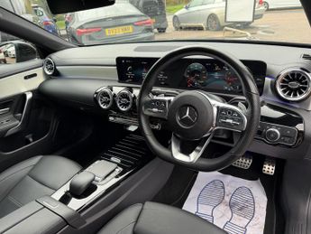 Mercedes-Benz CLA 1.3 CLA180 AMG Line (Premium) Coupe 7G-DCT Euro 6 (s/s) 4dr