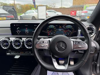 Mercedes-Benz CLA 1.3 CLA180 AMG Line (Premium) Coupe 7G-DCT Euro 6 (s/s) 4dr