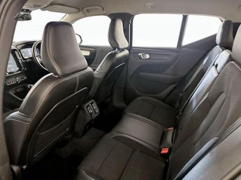 Volvo XC40 2.0 D3 Momentum Euro 6 (s/s) 5dr