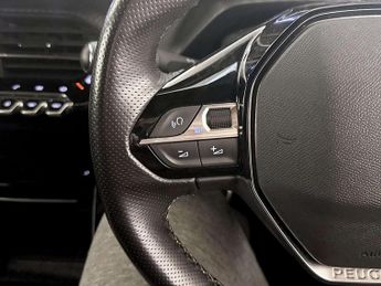 Peugeot 2008 1.2 PureTech GT Premium Euro 6 (s/s) 5dr