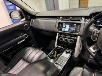 Land Rover Range Rover 4.4 SD V8 Autobiography Auto 4WD Euro 5 5dr