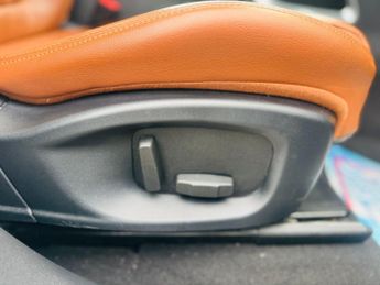 Jaguar F-PACE 2.0 D180 Portfolio Auto AWD Euro 6 (s/s) 5dr