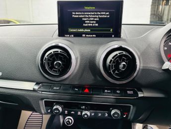 Audi A3 1.5 TFSI CoD Black Edition S Tronic Euro 6 (s/s) 3dr