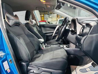 Toyota RAV4 2.5 VVT-h Business Edition Plus CVT Euro 6 (s/s) 5dr