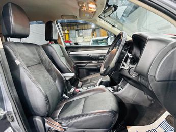 Mitsubishi Outlander 2.0h 12kWh GX3h CVT 4WD Euro 5 (s/s) 5dr