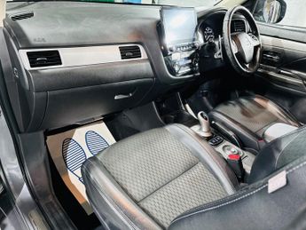 Mitsubishi Outlander 2.0h 12kWh GX3h CVT 4WD Euro 5 (s/s) 5dr