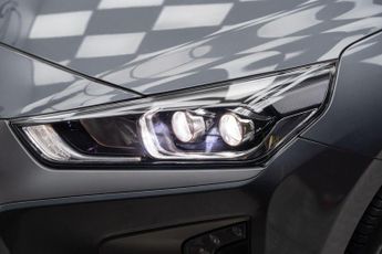 Hyundai IONIQ 28kWh Premium Auto 5dr
