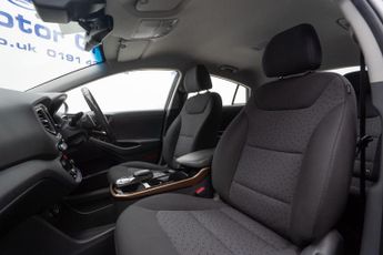 Hyundai IONIQ 28kWh Premium Auto 5dr