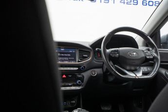 Hyundai IONIQ 28kWh Premium Auto 5dr