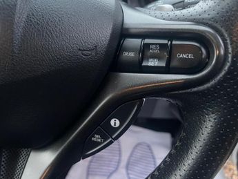 Honda Jazz 1.4 i-VTEC ES Plus CVT Euro 5 5dr