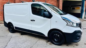 Renault Trafic 1.6 dCi 27 Business SWB Standard Roof Euro 6 5dr