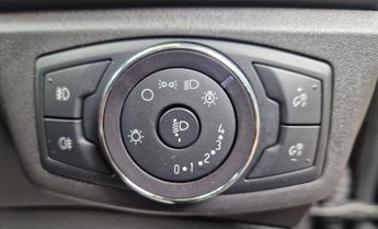 Ford Mondeo 2.0 TDCi Titanium Edition Powershift Euro 6 (s/s) 5dr