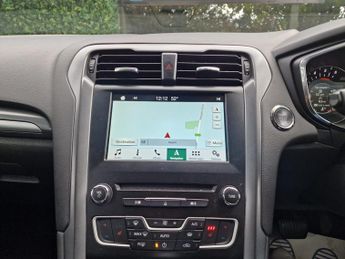 Ford Mondeo 2.0 TDCi Titanium Edition Powershift Euro 6 (s/s) 5dr