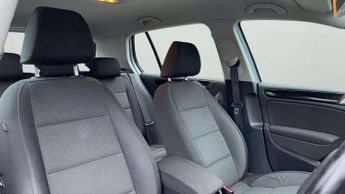 Volkswagen Golf 1.6 TDI Match DSG Euro 5 5dr