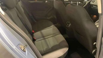 Volkswagen Golf 1.6 TDI Match DSG Euro 5 5dr