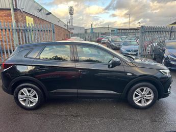 Vauxhall Grandland X 1.2 Turbo SE Auto Euro 6 (s/s) 5dr