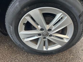 Vauxhall Grandland X 1.2 Turbo SE Auto Euro 6 (s/s) 5dr