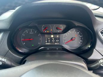 Vauxhall Grandland X 1.2 Turbo SE Auto Euro 6 (s/s) 5dr