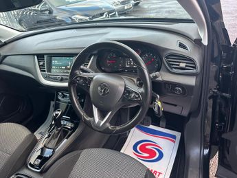 Vauxhall Grandland X 1.2 Turbo SE Auto Euro 6 (s/s) 5dr