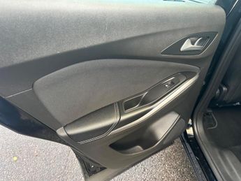 Vauxhall Grandland X 1.2 Turbo SE Auto Euro 6 (s/s) 5dr